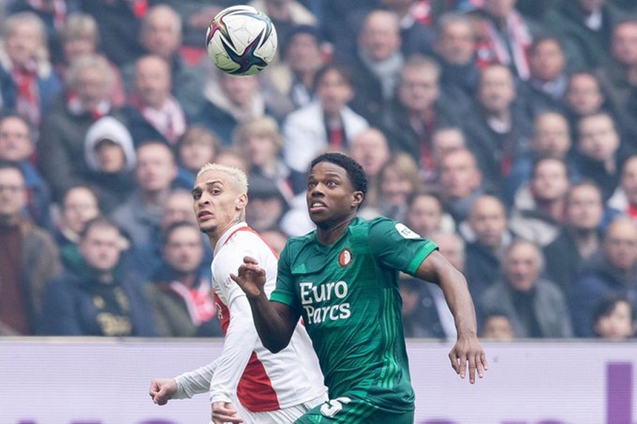 中表现出色 中表现出色