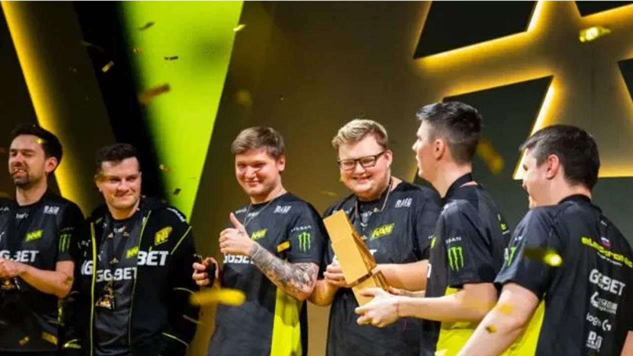 “三八节”当天，50岁丘索维金娜世界杯夺金中新体坛.